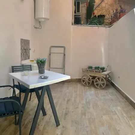 Be In Sicily * Syracuse